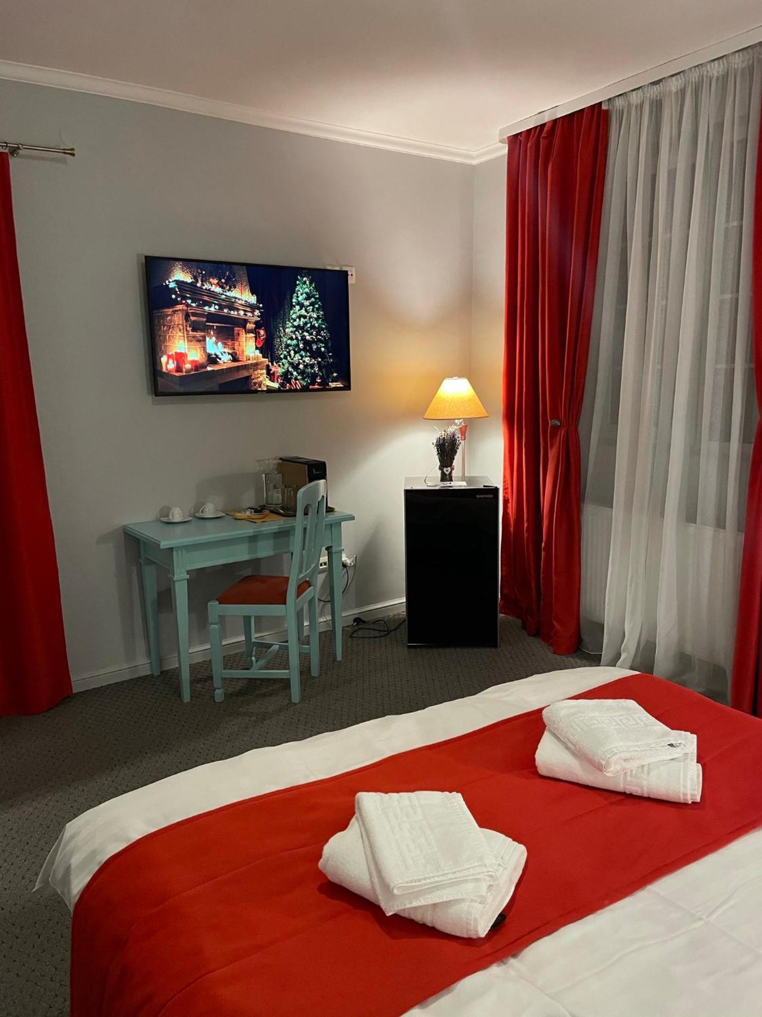 Vila De Argint Aleea Pelesului Nr 2 Синая Екстериор снимка